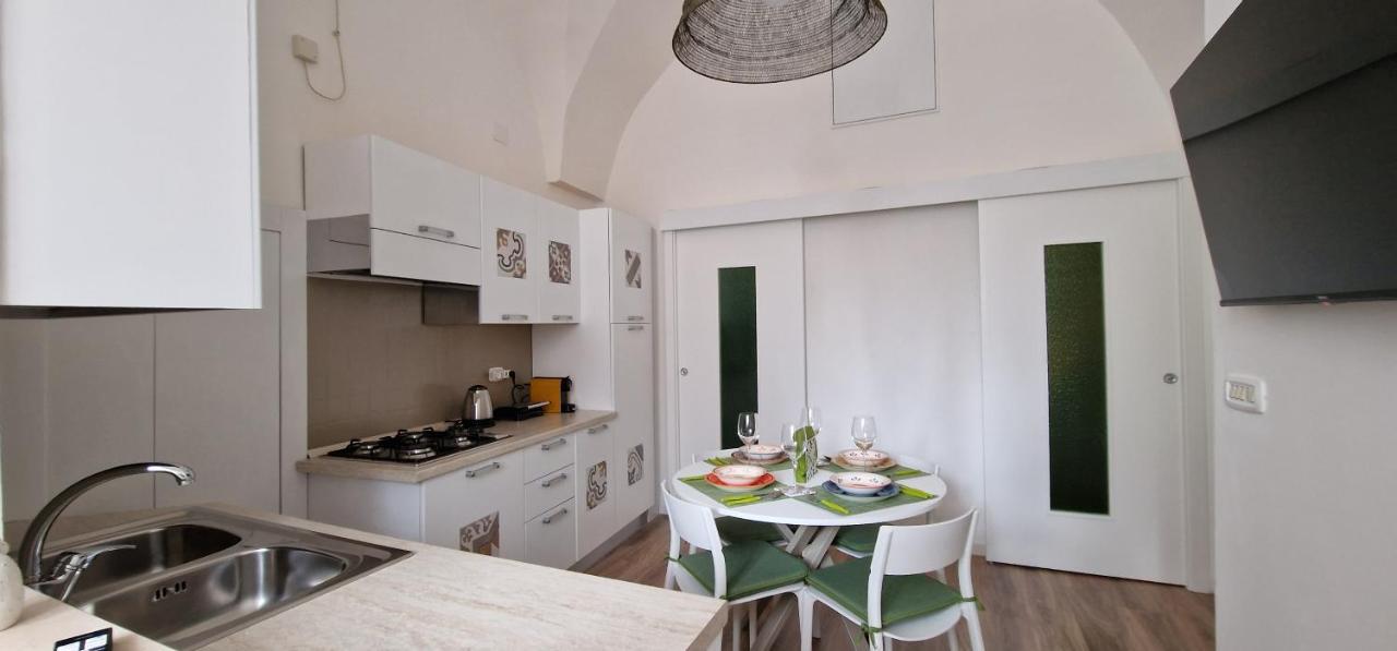 Casachiara Holidays Monopoli Bagian luar foto