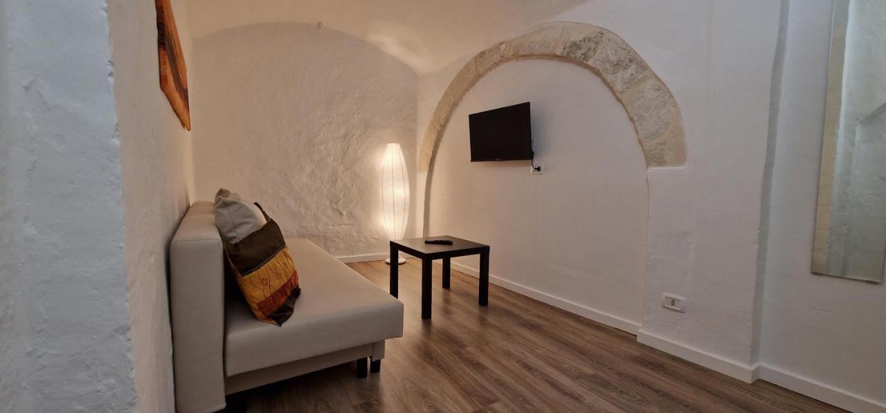 Casachiara Holidays Monopoli Bagian luar foto