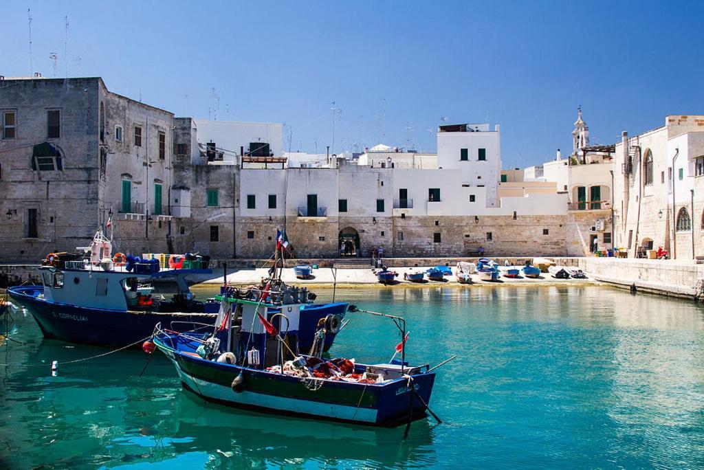Casachiara Holidays Monopoli Bagian luar foto